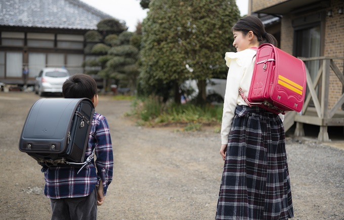 取材 6年間ランドセルを使用されたお客様の声 ゆいちゃん編 フィットちゃんマガジン 150種50色から選べる人気のフィットちゃんランドセル 公式サイト