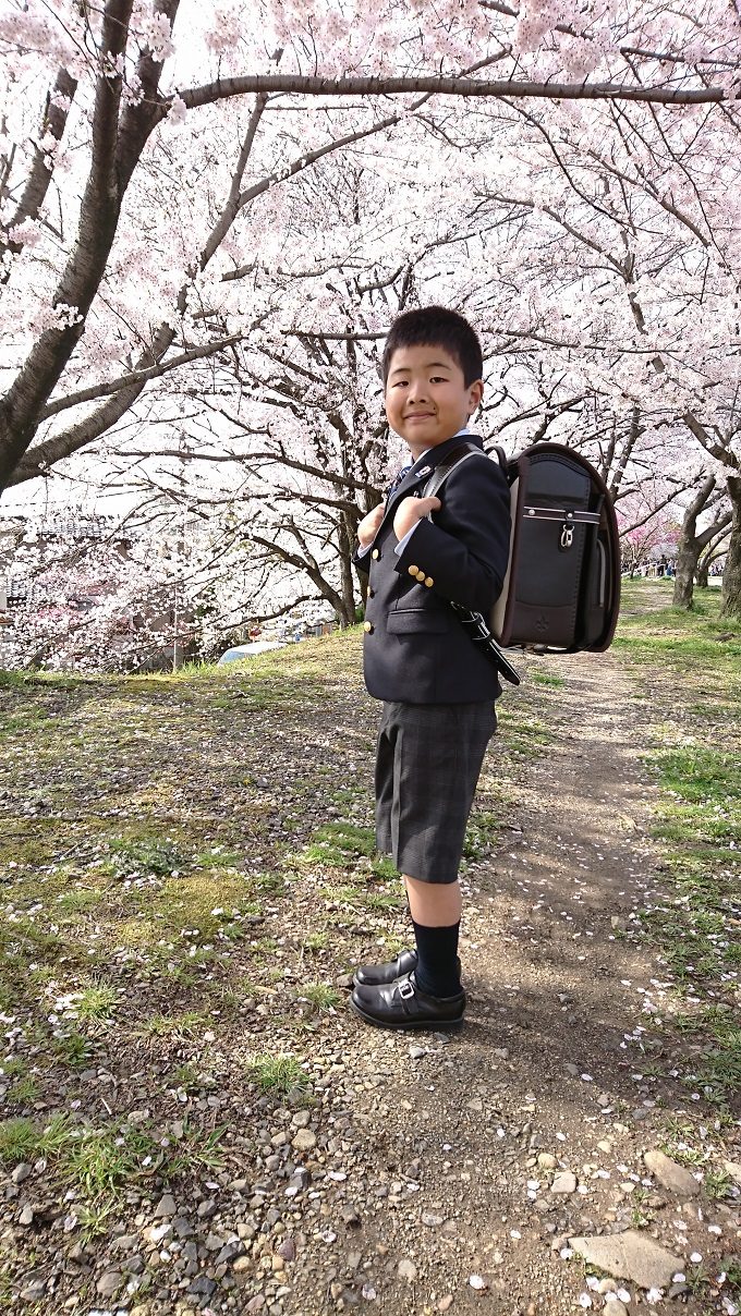 グランナイト クロ チョコ 男の子 ひなたくん フィットちゃんマガジン 190種類50色から選べる人気のフィットちゃんランドセル 公式サイト