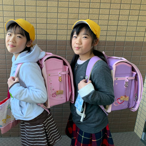 あい 愛ティアラ 安ピカッ ラベンダー ベビーピンク 女の子 月音ちゃん 2年生 ロイヤルローズプルミエール ベビーピンク ベビーピンク 女の子 天音 ちゃん 2年生 フィットちゃんマガジン 190種類50色から選べる人気のフィットちゃんランドセル 公式サイト