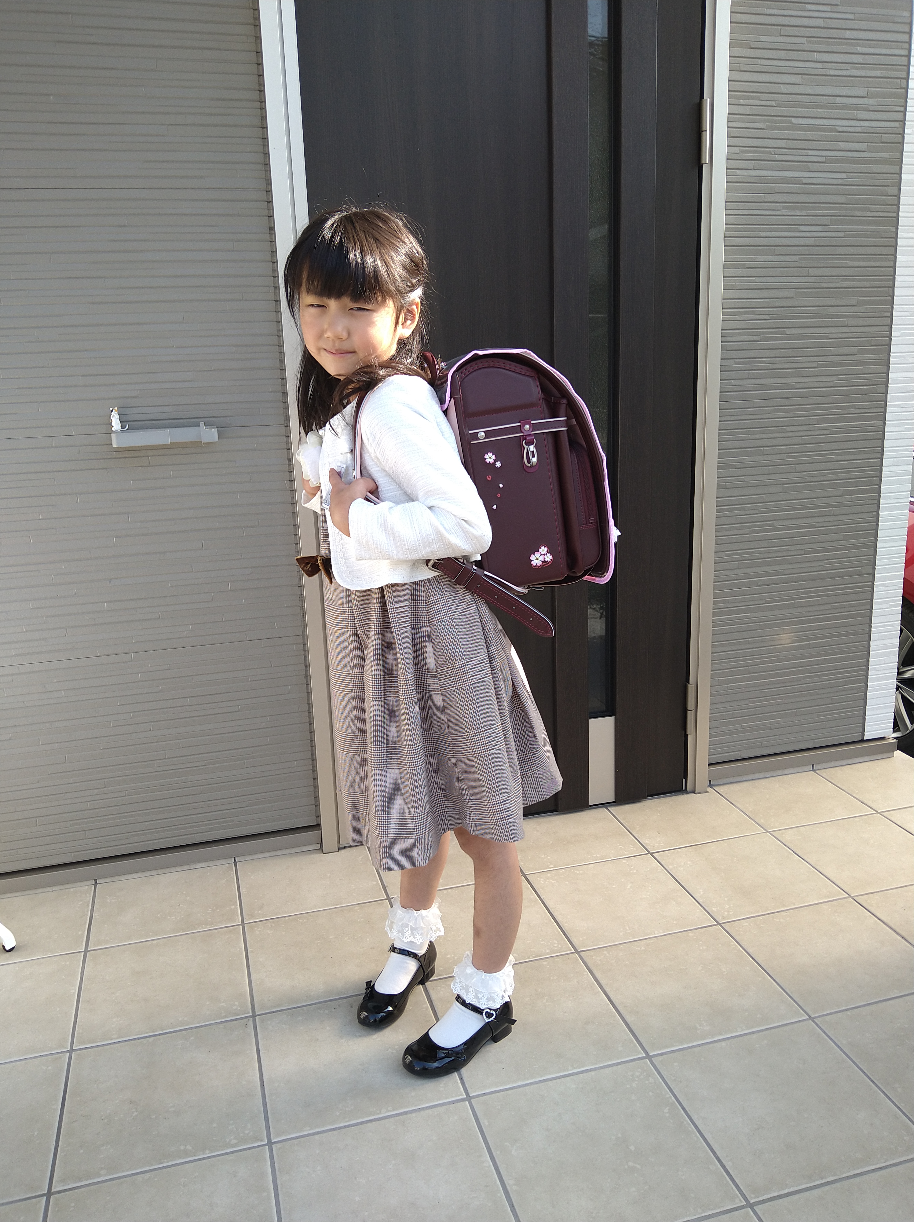 べっぴんさん セピア 女の子 さえちゃん フィットちゃんマガジン 190種類50色から選べる人気のフィットちゃんランドセル 公式サイト