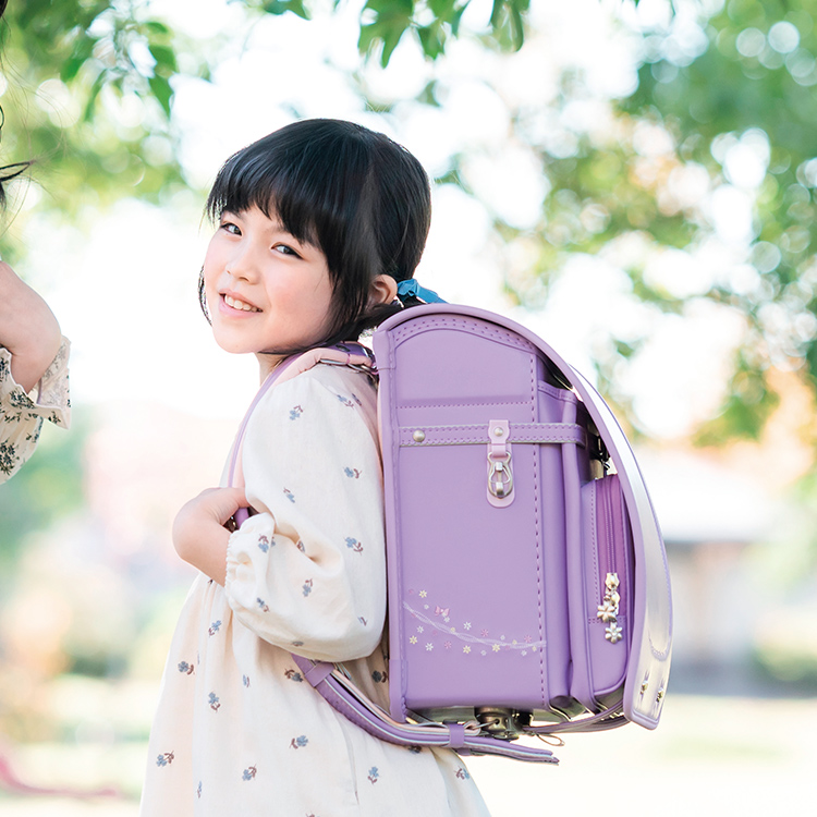 【新品未使用】ランドセル 女の子 かわいい ライトブルー クラリーノ 軽量